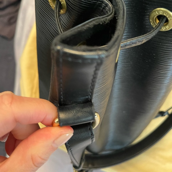 Louis Vuitton Noe Bag - Picture 2 of 14